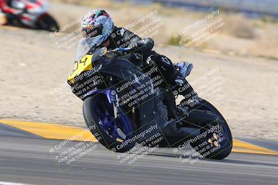 media/Dec-17-2022-SoCal Trackdays (Sat) [[224abd9271]]/Turn 7 Set 2 (1140am)/